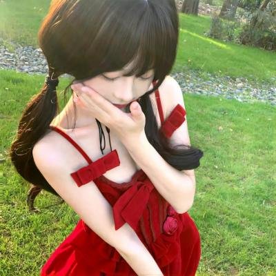 黑夜里的眼睛